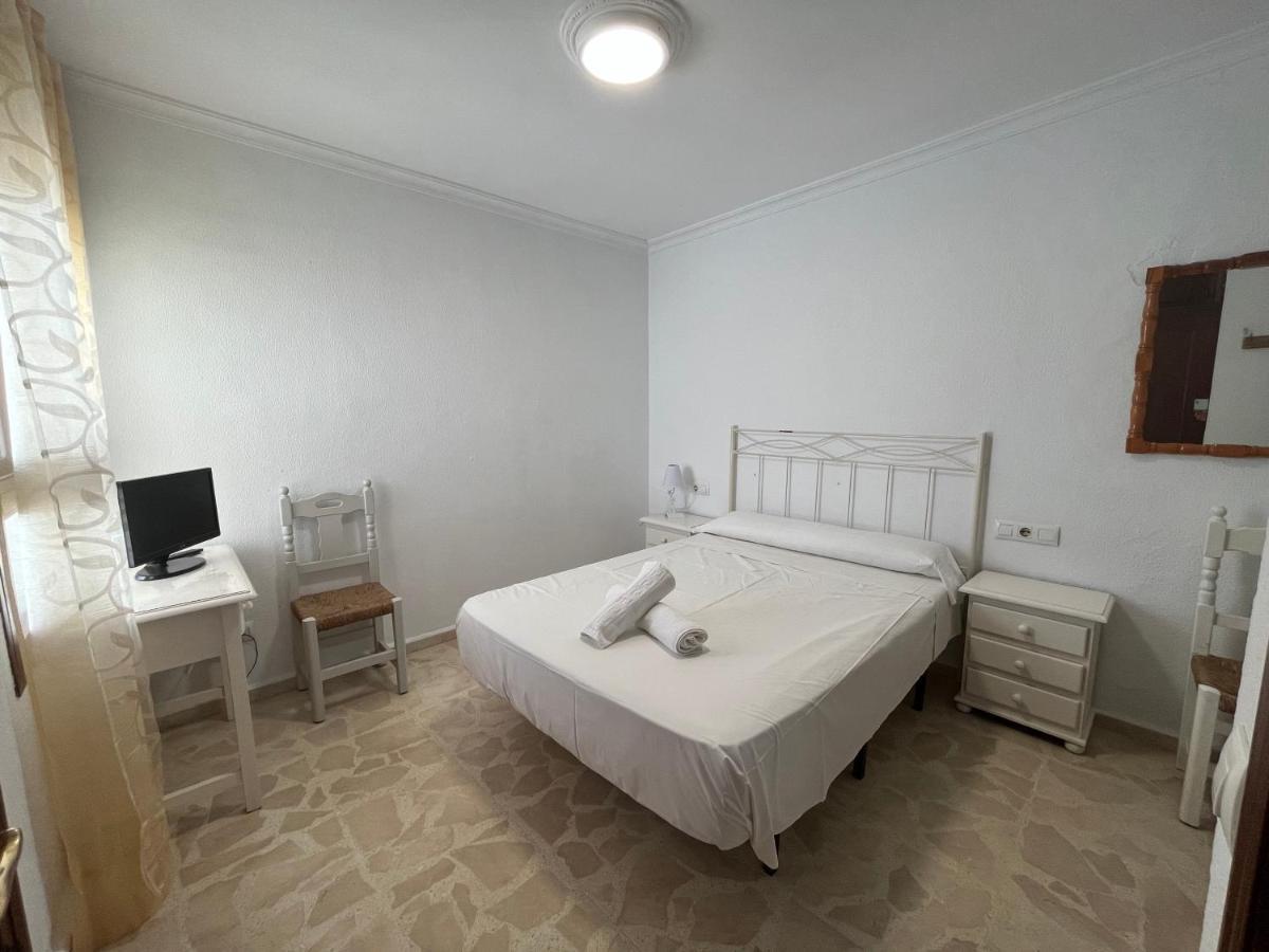 Hostel Conil كونيل ذي لا فرونتيرا المظهر الخارجي الصورة