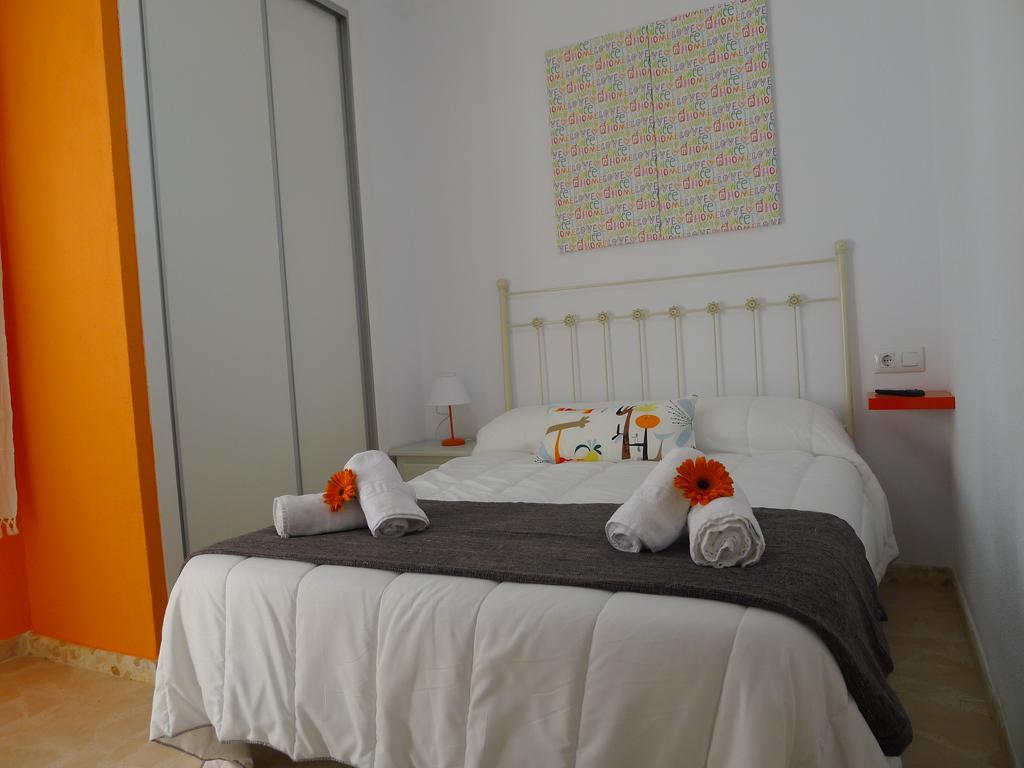 Hostel Conil كونيل ذي لا فرونتيرا المظهر الخارجي الصورة