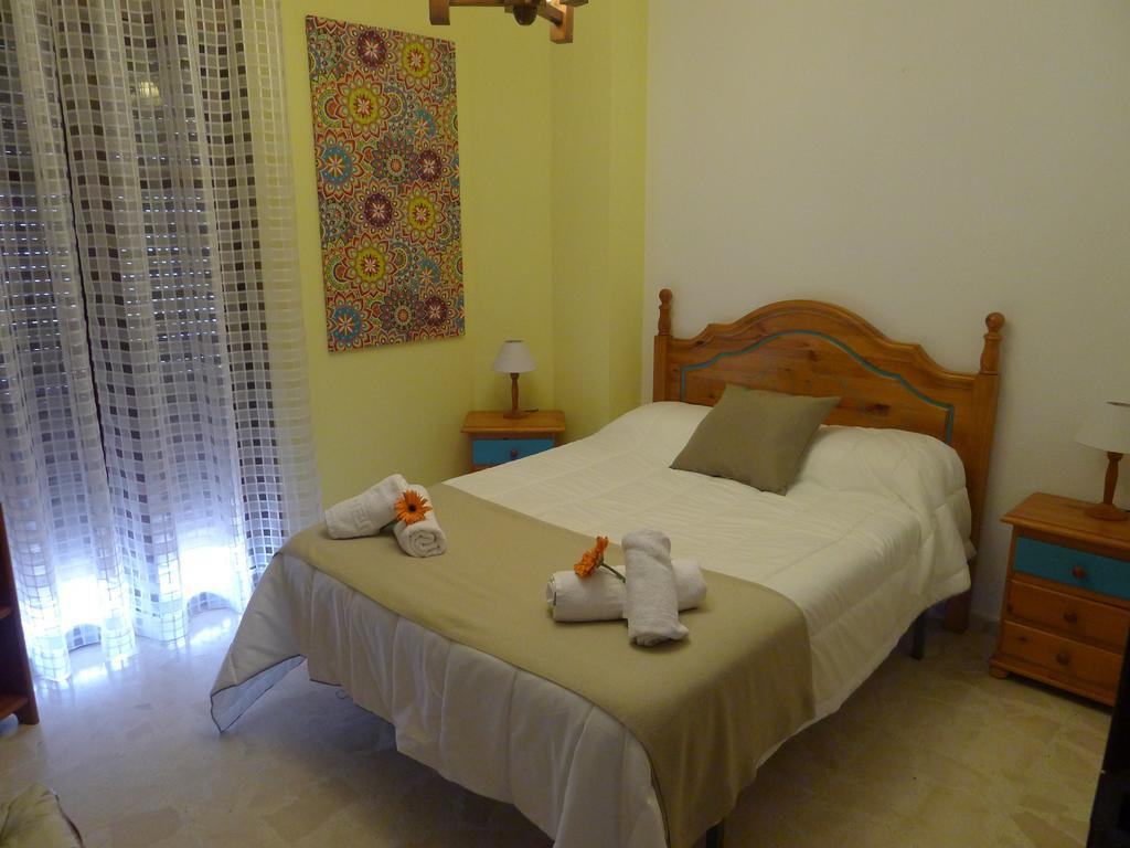 Hostel Conil كونيل ذي لا فرونتيرا المظهر الخارجي الصورة
