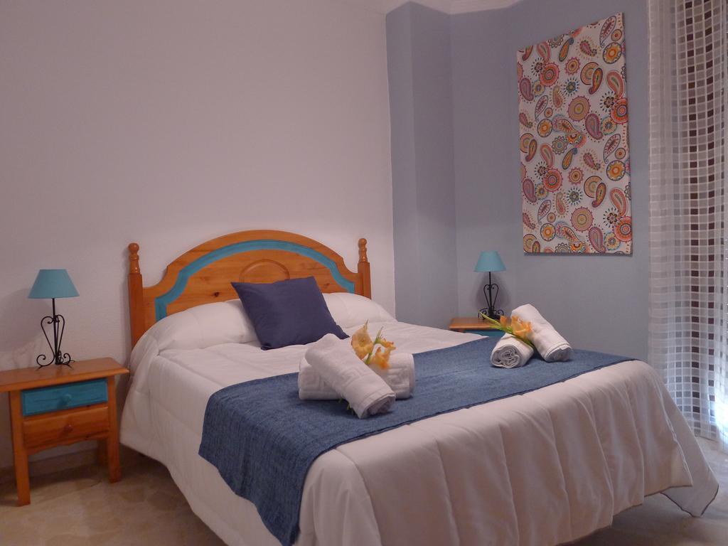 Hostel Conil كونيل ذي لا فرونتيرا المظهر الخارجي الصورة