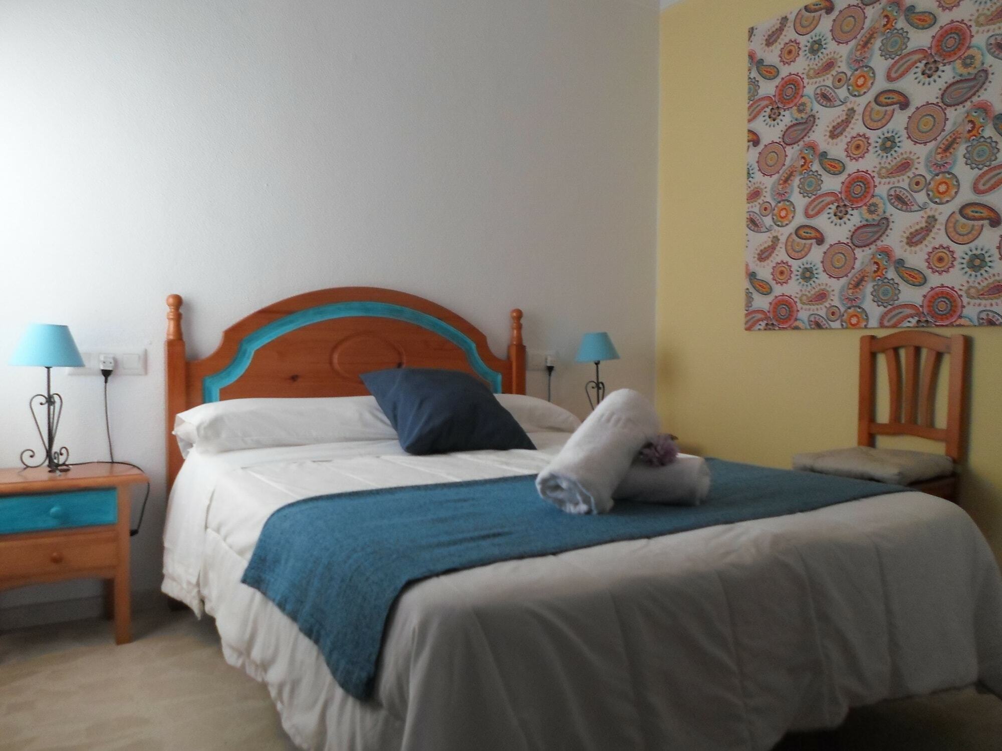 Hostel Conil كونيل ذي لا فرونتيرا المظهر الخارجي الصورة
